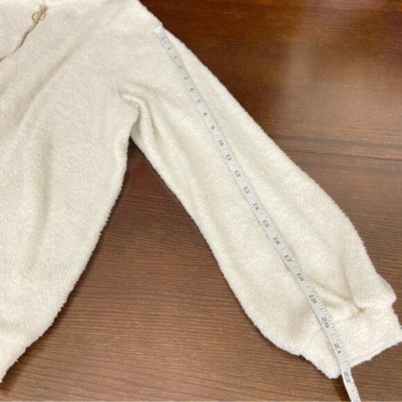 Show Me Your MuMu Women’s Off-White Sadie Pull Over. Size S. - Picture 15 of 16